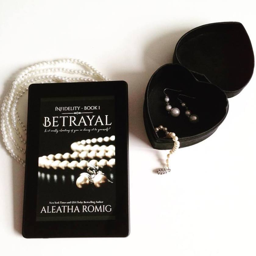 12119053_456637111190906_8568062197429232857_n (1)